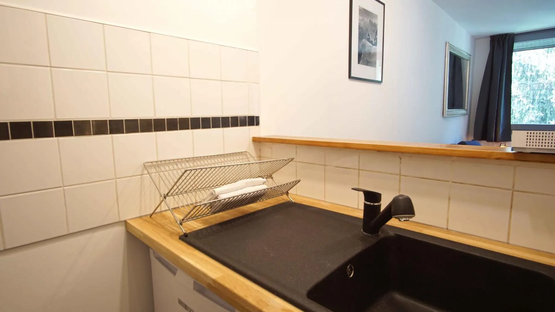 Snowline: Residence Chamois Blanc Chamonix Apartment