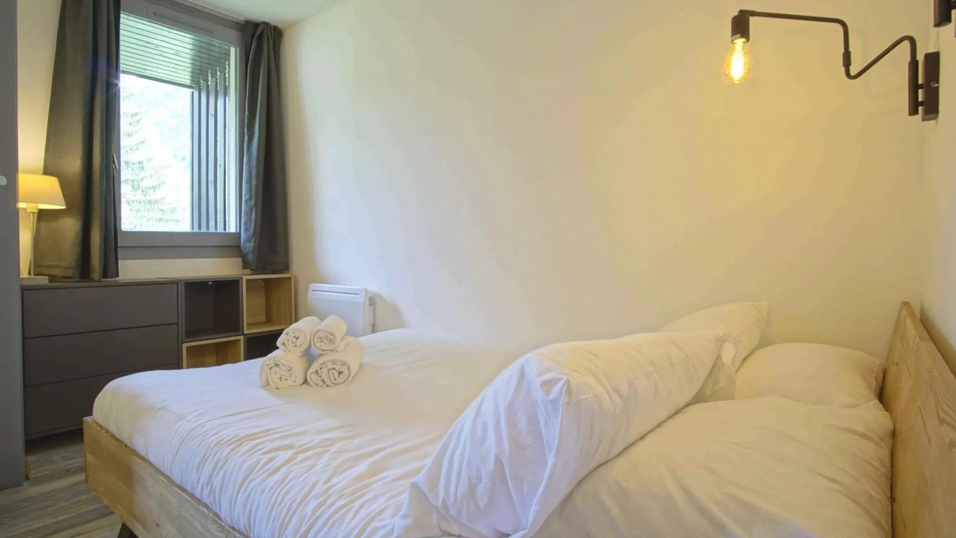 Snowline: Residence Chamois Blanc Chamonix Apartment